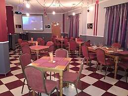Hostel Restaurant Leyvamar