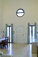 Espectacular Duplex Altos de Santa Ana
