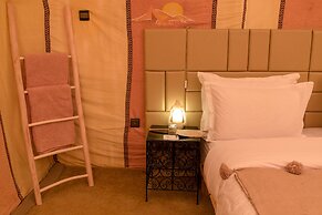 Erg Chebbi Camp