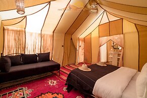 Erg Chebbi Camp