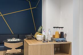 Hoody Active & Happiness Hotel