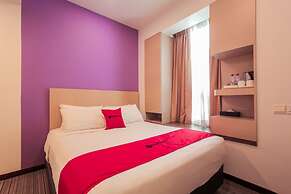 RedDoorz Premium @ Balestier