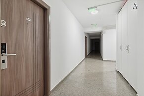 Maia Apartments