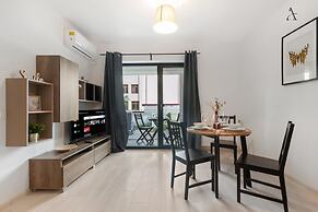 Maia Apartments