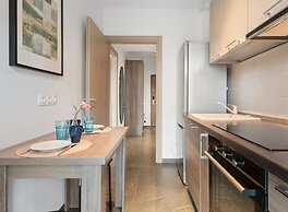 Maia Apartments