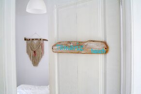 Aloha Beach House H