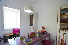 Aloha Beach House H