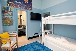 Amor de Dios 17 Luxury Suites