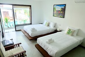 Puravida Villa