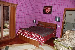 Almaz Guest House