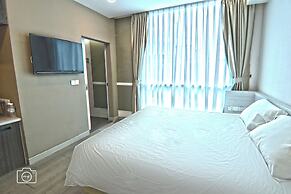 Legacy Hotel