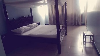 Jeliza Hotel