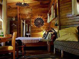 The Rainforest Geo Lodge