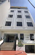 Padama Hotel