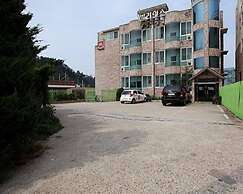 Billions Motel
