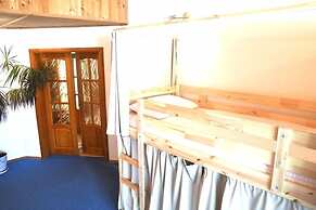 Guest House Home - Hostel