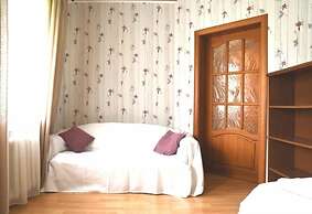 Guest House Home - Hostel