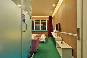 Liyuan Business Hotel