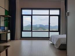 Tongyeong Bridge Hotel