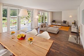 Chalet Altesse Serviced Apartments