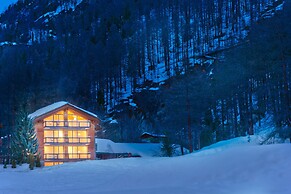 Chalet Altesse Serviced Apartments