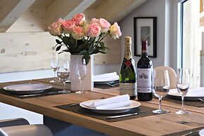 Chalet Altesse Serviced Apartments