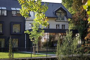 Sunrose 7 - Gourmet & SPA Hotel (16+)