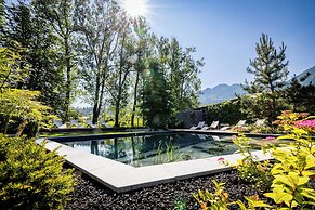 Sunrose 7 - Gourmet & SPA Hotel (16+)