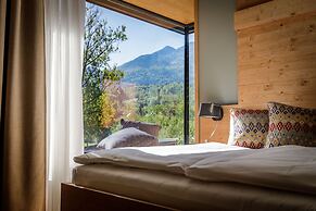 Sunrose 7 - Gourmet & SPA Hotel (16+)