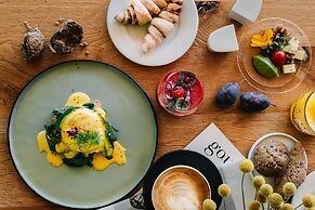 Sunrose 7 - Gourmet & SPA Hotel (16+)