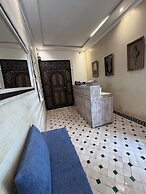 Riad NayaNour