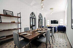 Riad NayaNour