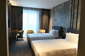 Millennium Place Barsha Heights Hotel