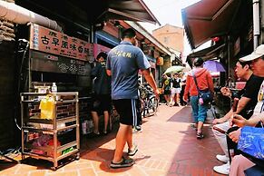 Lu-Kang Traveler Inns