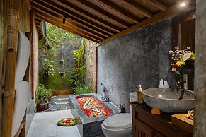Moringa Ubud Villa