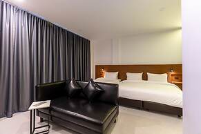 Reno Hotel Bangkok