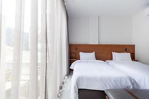 Reno Hotel Bangkok
