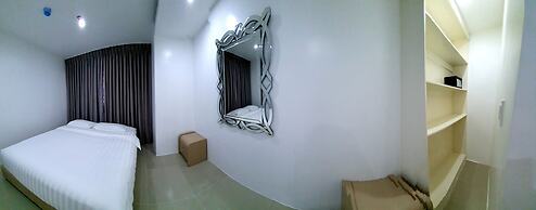 Chequers Suite