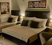 4Rooms 4U