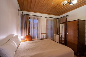 Cedrus Hotel