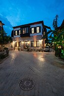 Cedrus Hotel