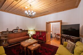 Cedrus Hotel