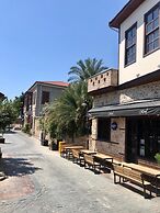 Cedrus Hotel