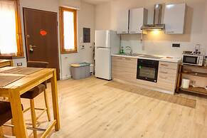 Shardan Guest House