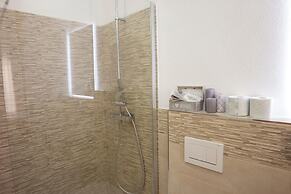 Shardan Guest House