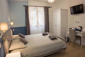 Shardan Guest House
