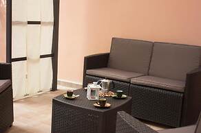Shardan Guest House