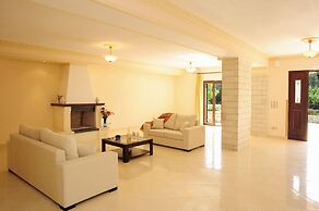 Villa Argyro