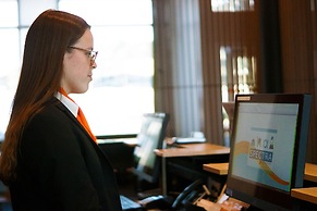HHE Express Hotel