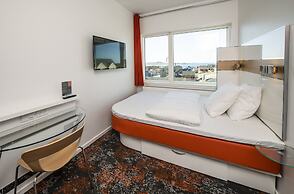 HHE Express Hotel